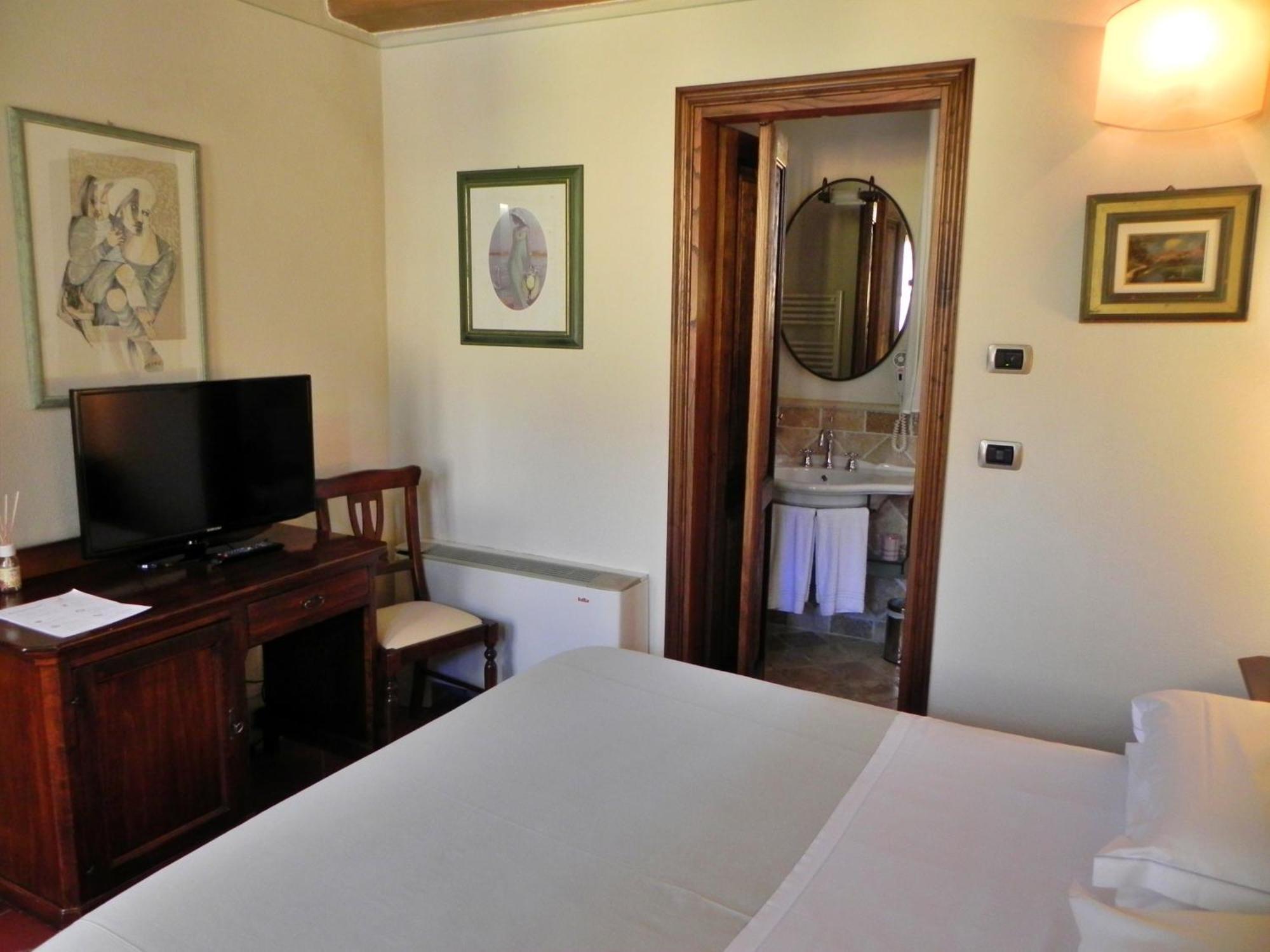 Relais La Martina Hotel Pietraviva ภายนอก รูปภาพ